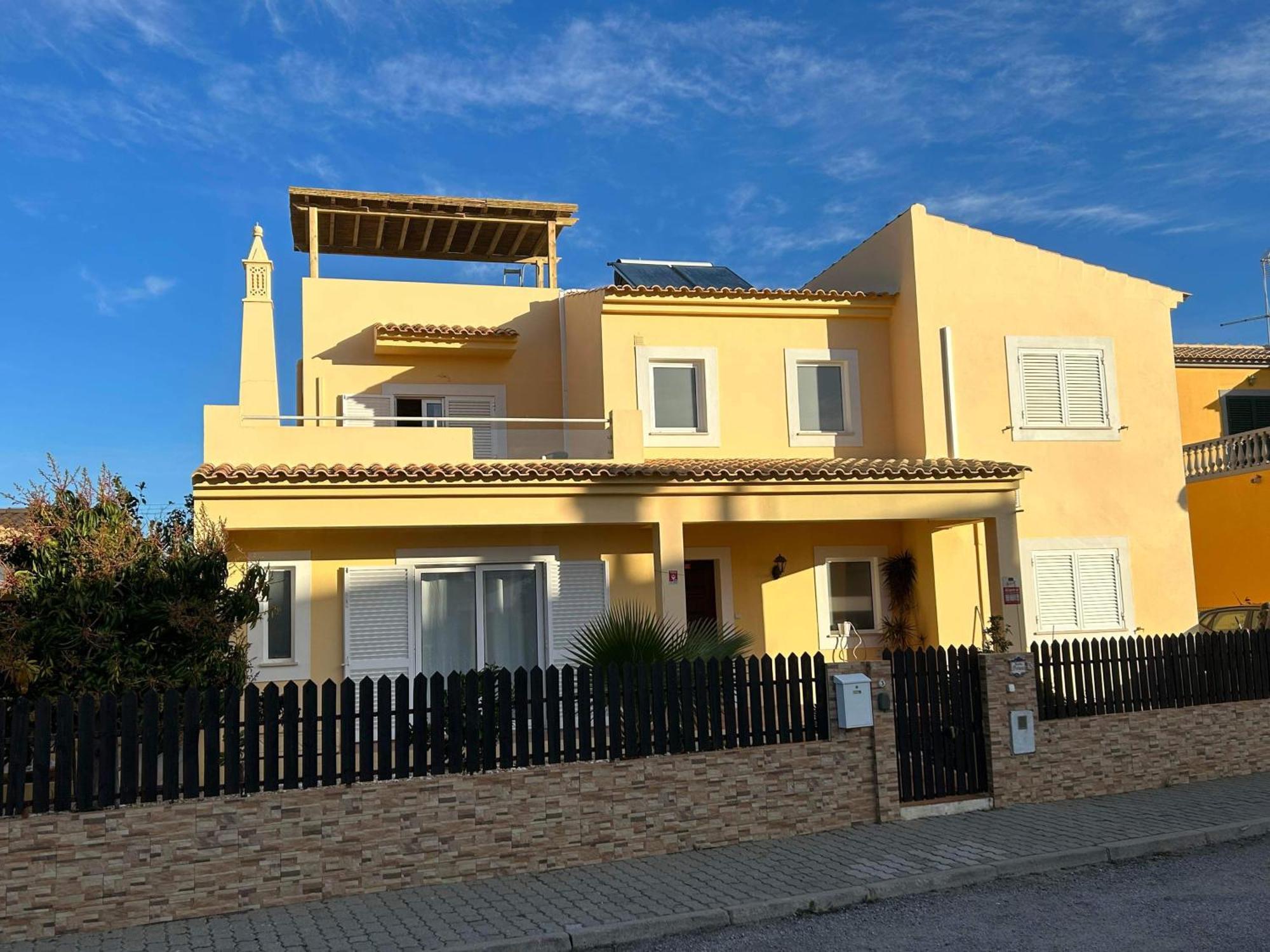 Vila Pinheiro Bias do Norte エクステリア 写真